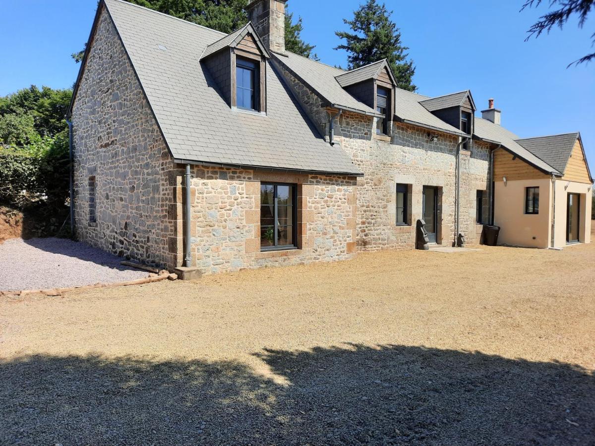 Vila Madelaine Ranch, Nouvelle Piscine 2025 Le Gast Exteriér fotografie